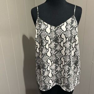 kathleen_barnes The Drop black/white python print cami. New, with tag. Small.